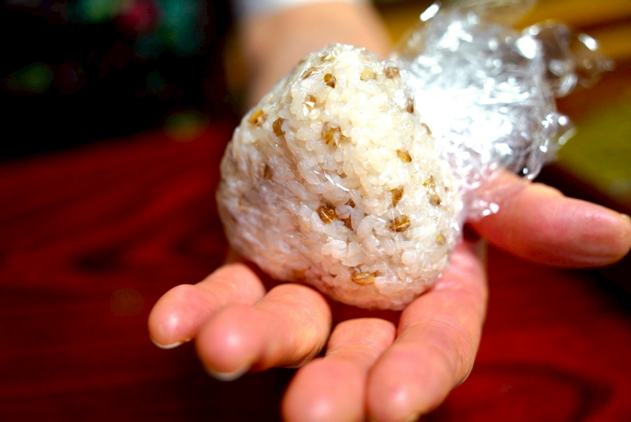 おにぎり作り体験